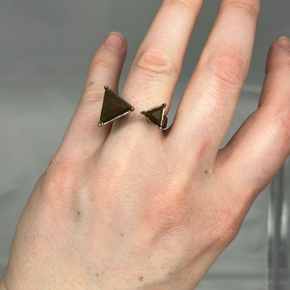 Vintage Geometrical Ring with Two Triangles